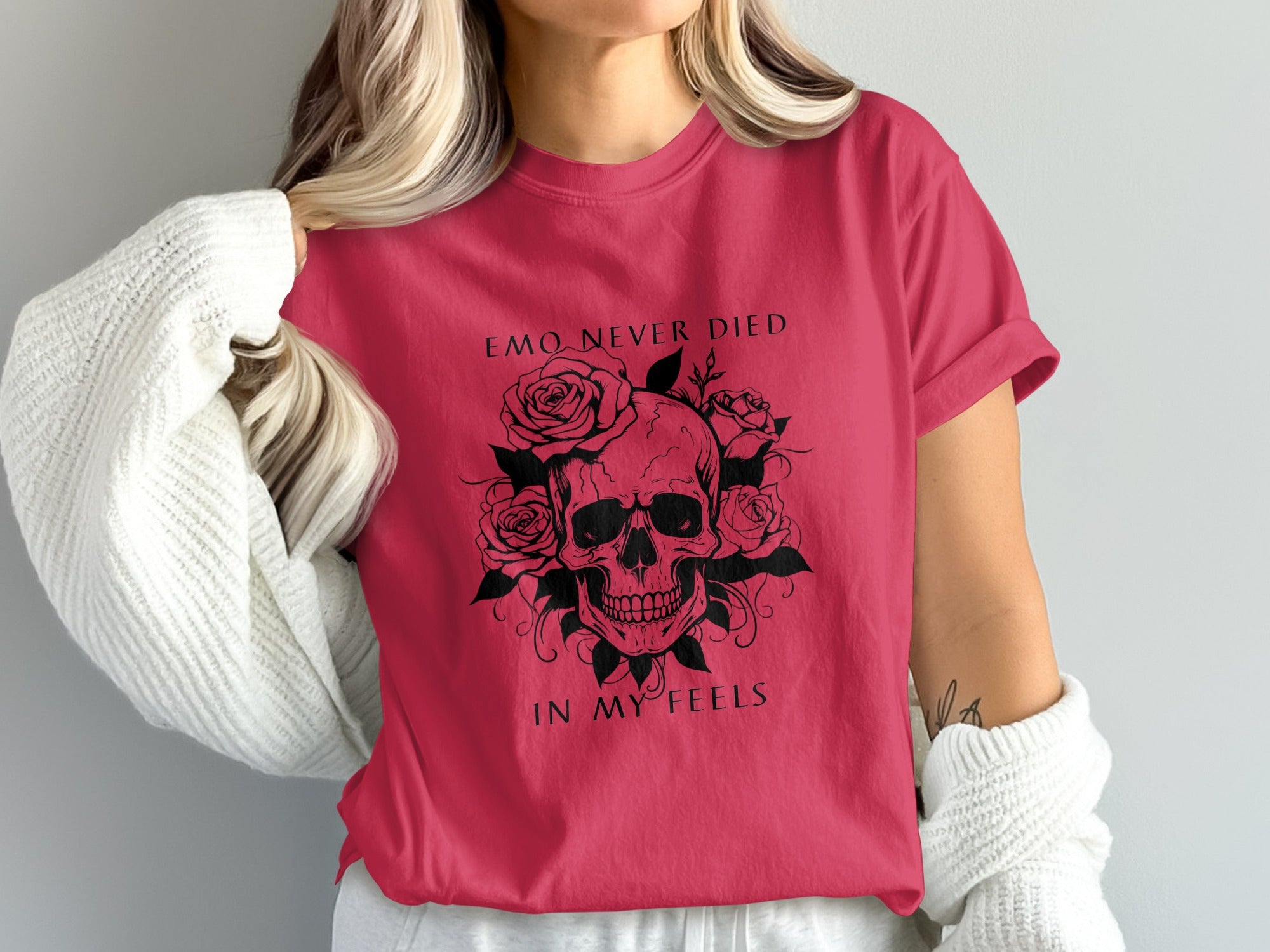 Emo Never Died In My Feels Skull Roses Shirt