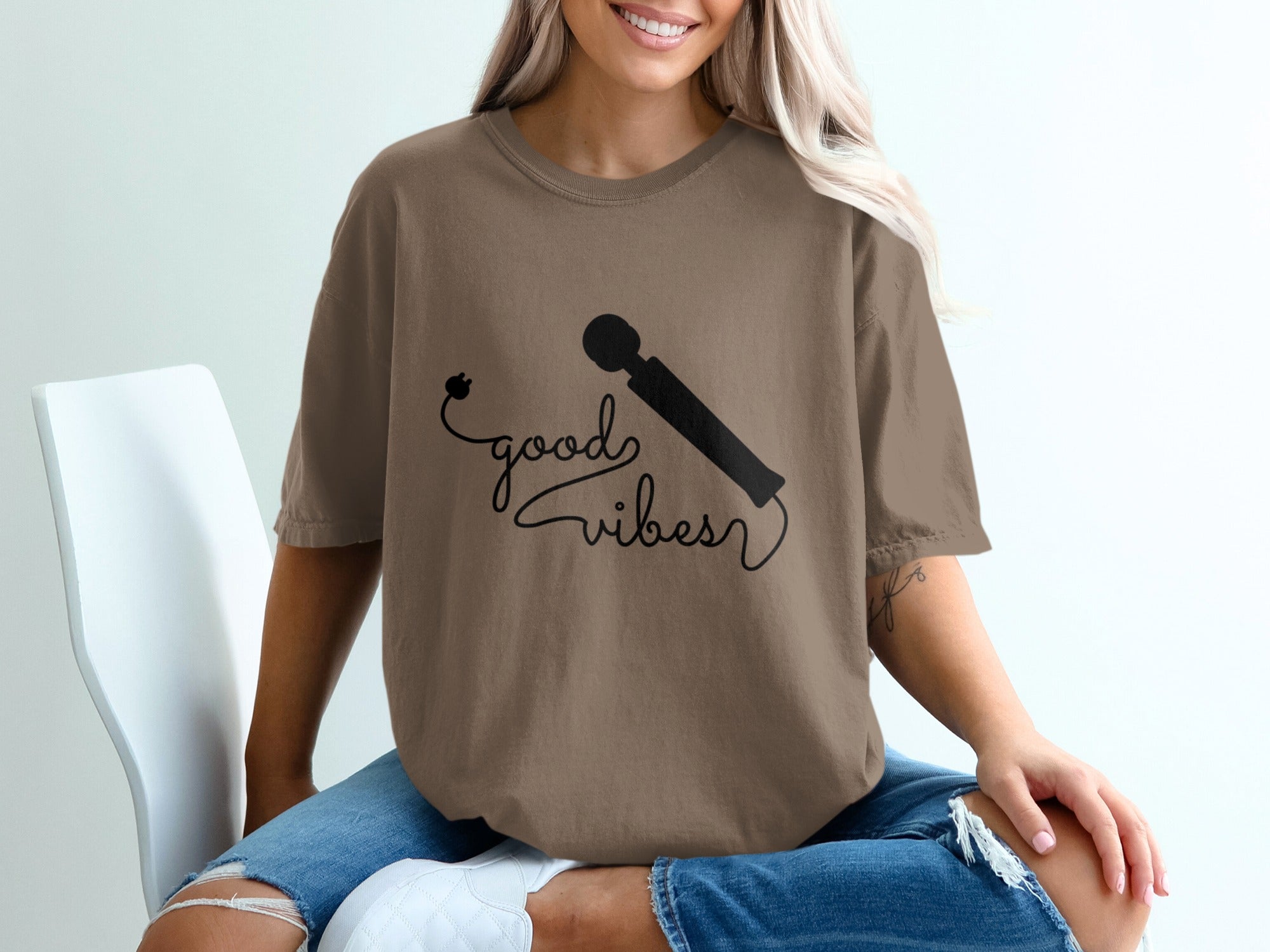 Good Vibes Microphone Design Oversized T-Shirt