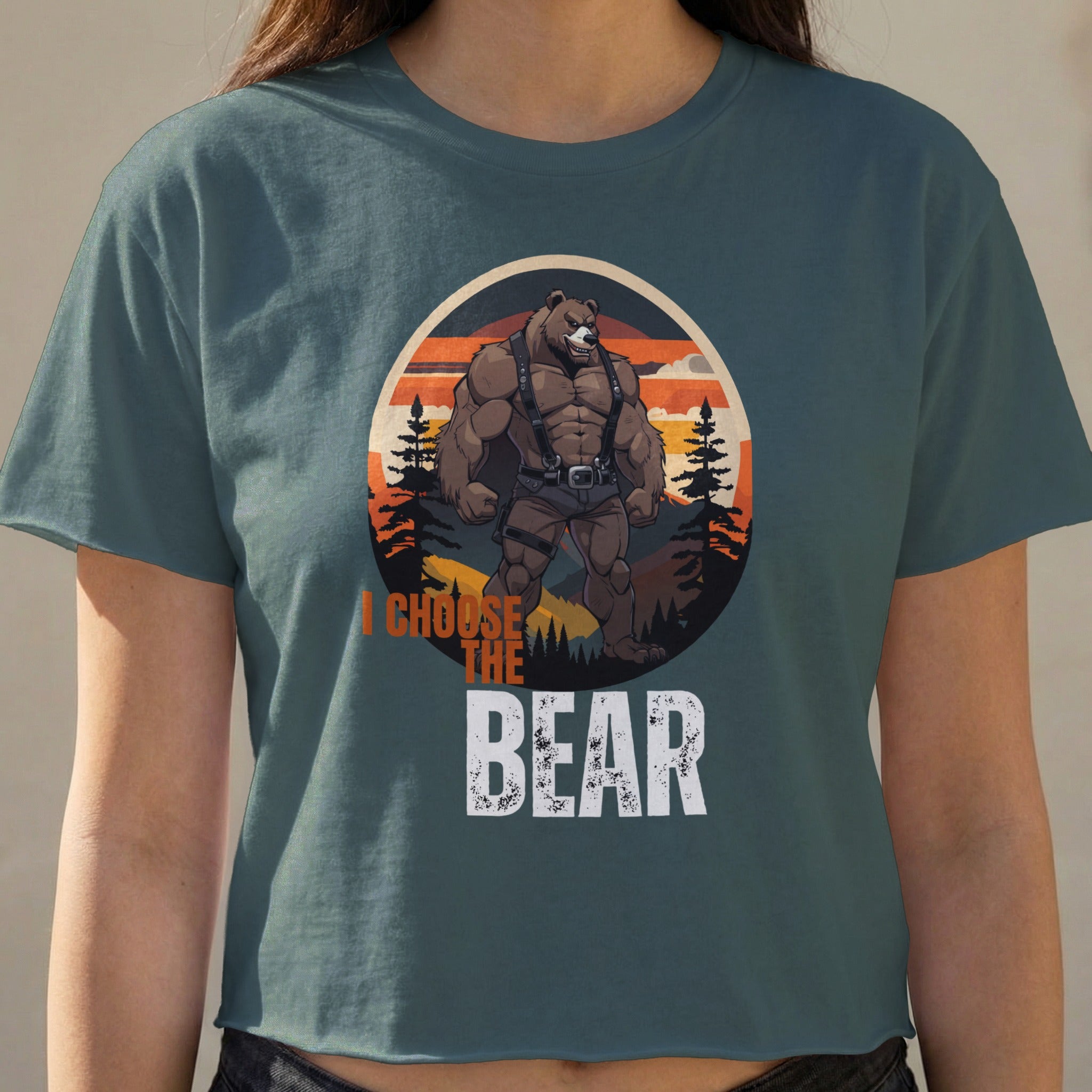 Cropped t-shirt with bear graphic and text "I Choose The Bear."