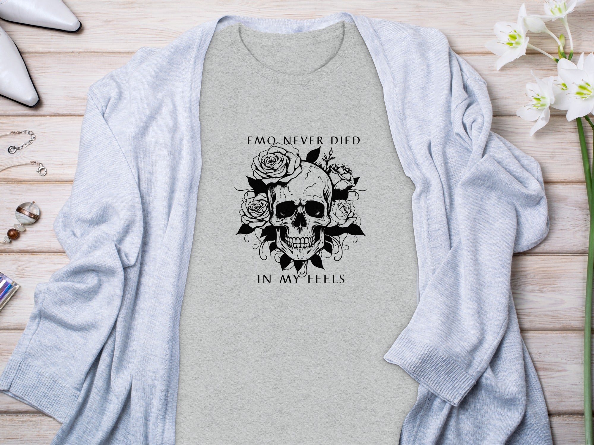 Emo Never Died In My Feels Skull Graphic Shirt